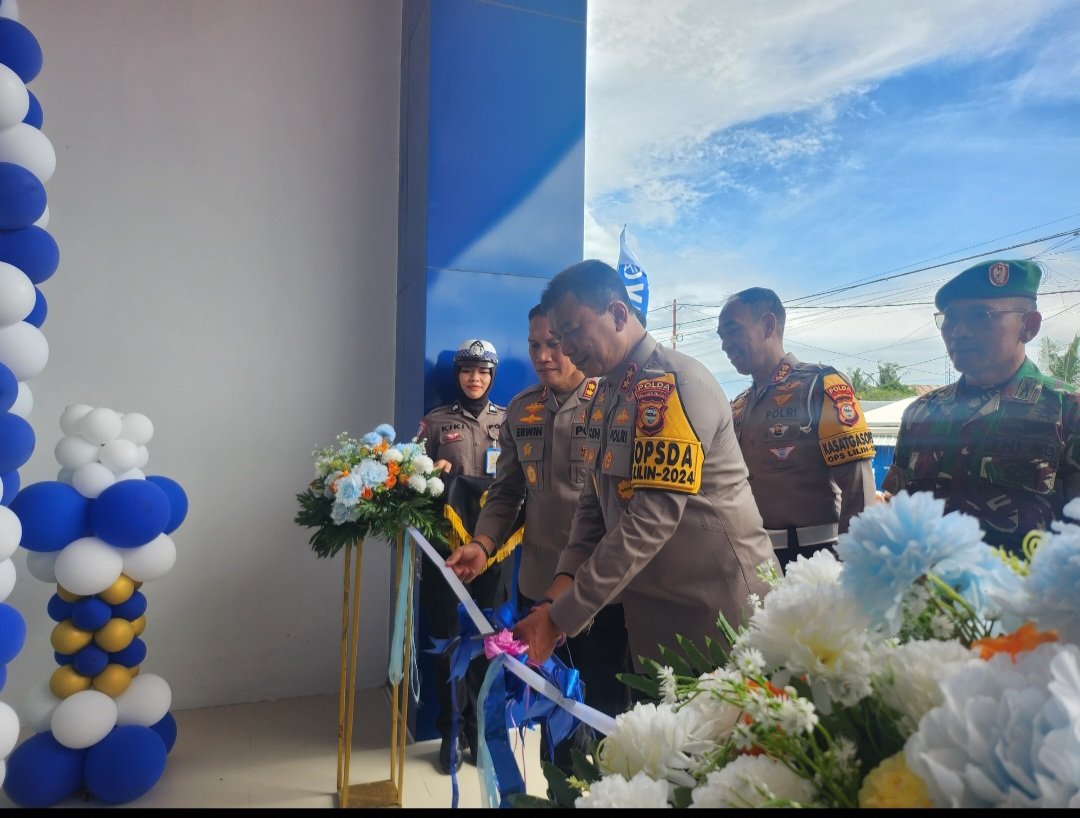 Tingkatkan Pelayanan dan Kepercayaan Pada Masyarakat,Kapolda SulSel Resmikan Gedung BPKB di Bone