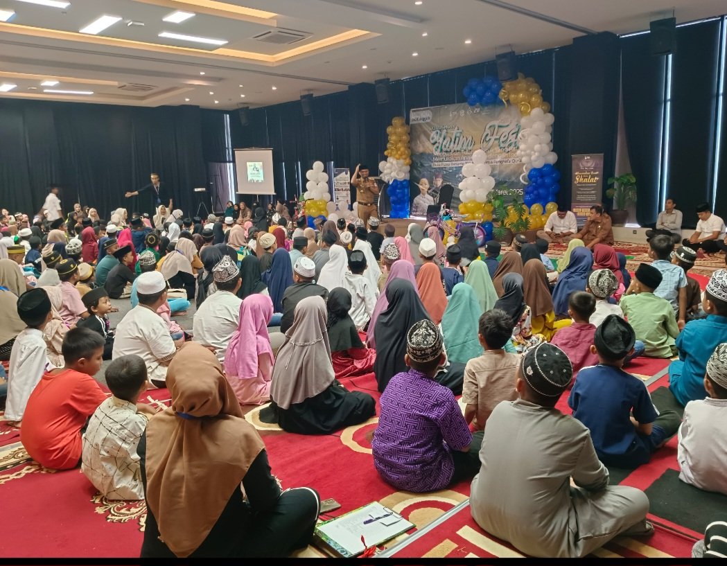 Bupati Bone Hadiri Roadshow Yatim Fest, Andi Asman Sulaiman: Jaga Anak Yatim Piatu dengan Baik