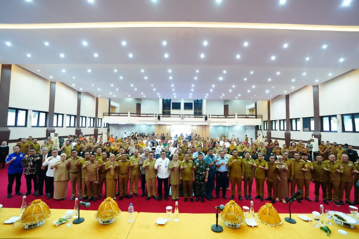 Rakor di Makassar, Bupati – Wakil Bupati Bone Tegaskan Dukungan Penuh Program Nasional