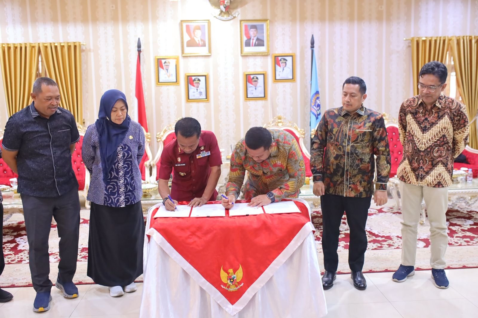 Nilai Investasi Capai 200 Miliar, Bupati Bone Teken MoU SPAM Air Bersih