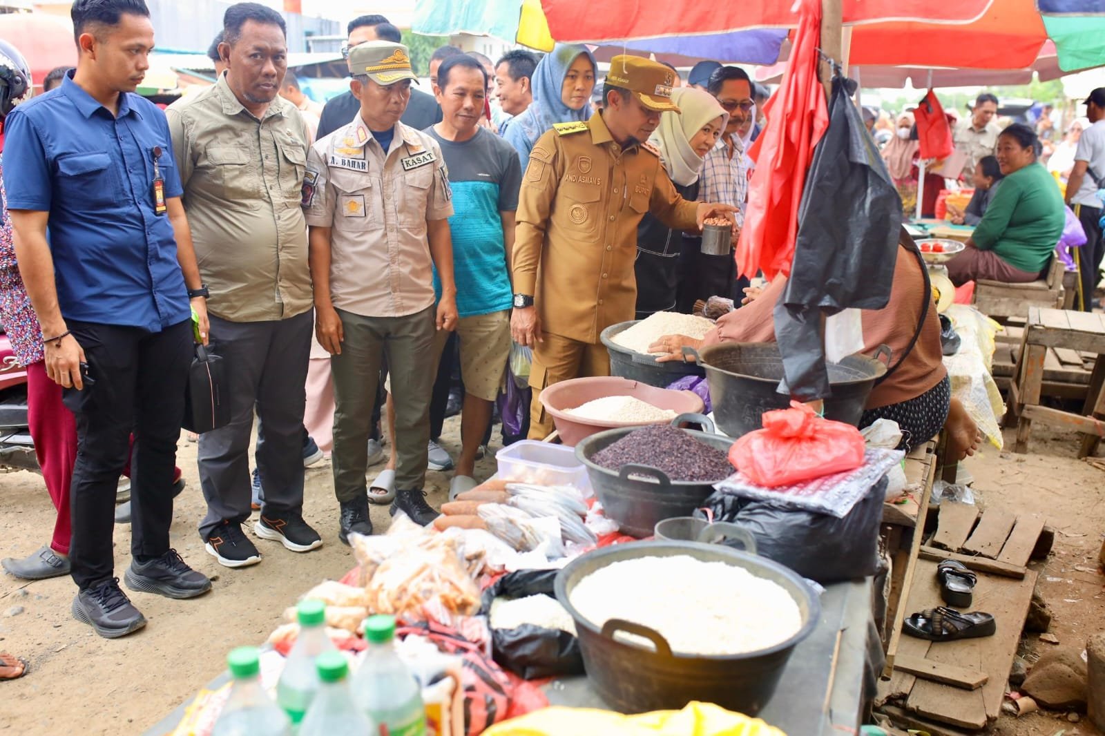 Selama Ramadan,  Bupati Bone Instruksikan Pembentukan Kios Pangan Tripika hingga Desa/Kelurahan