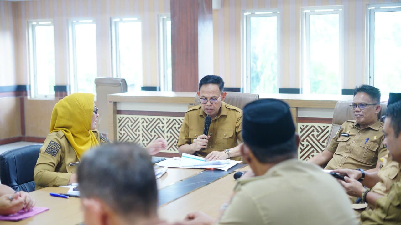 Wabup Bone Pimpin Rapat TPID, Pastikan Stabilitas Harga Pangan Selama Ramadan