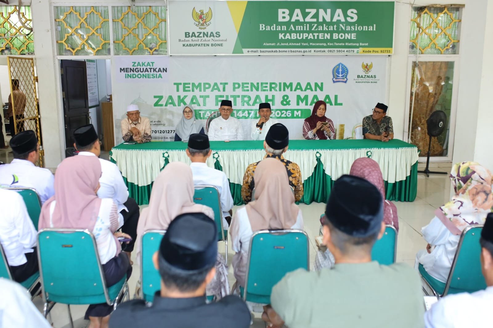 Bupati dan Wakil Bupati Bone Tunaikan Zakat Bersama Pimpinan OPD – Camat di Kantor BAZNAS