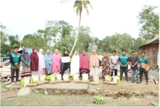 WIZ Bone Salurkan Bantuan Korban Puting Beliung di Mico