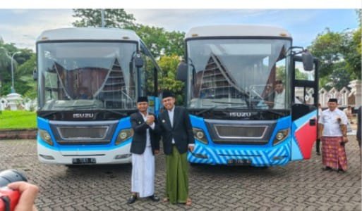 Ringankan Beban Orang Tua, Bus Sekolah BerAmal Diluncurkan, Bupati Bone Harap Jaga Keselamatan Siswa
