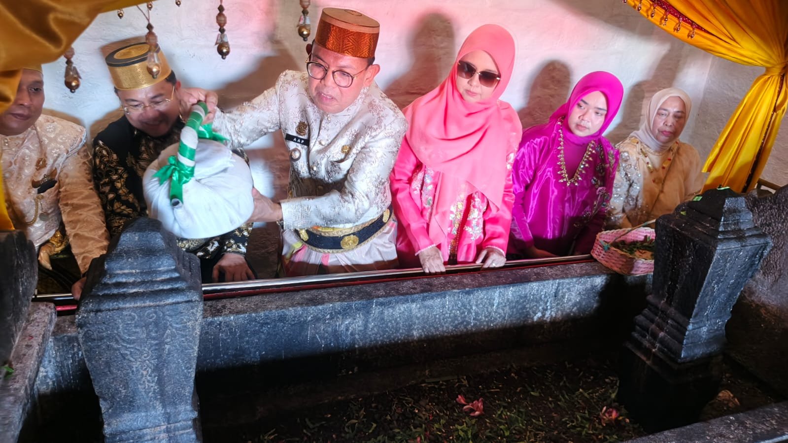 Wabup Bone Ziarahi Makam Arung Palakka di Gowa, Perkuat Ikatan Sejarah dan Persaudaraan