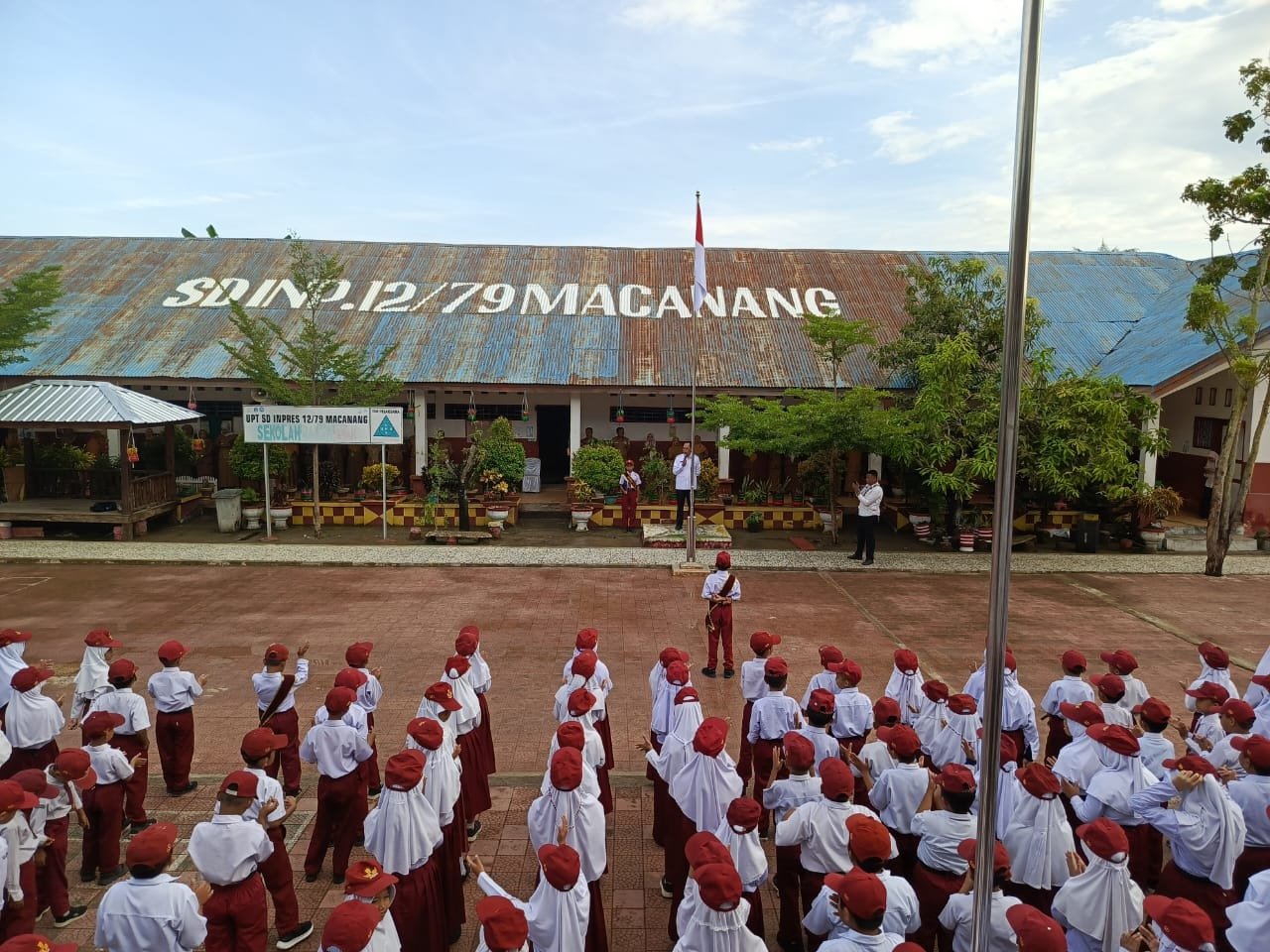Ketua Komite Sekolah SD Inpres 12/79 Macanang Tidak Mengetahui, Tugas, Fungsi dan Perannya Membuat Gaduh Grup WA Kelas