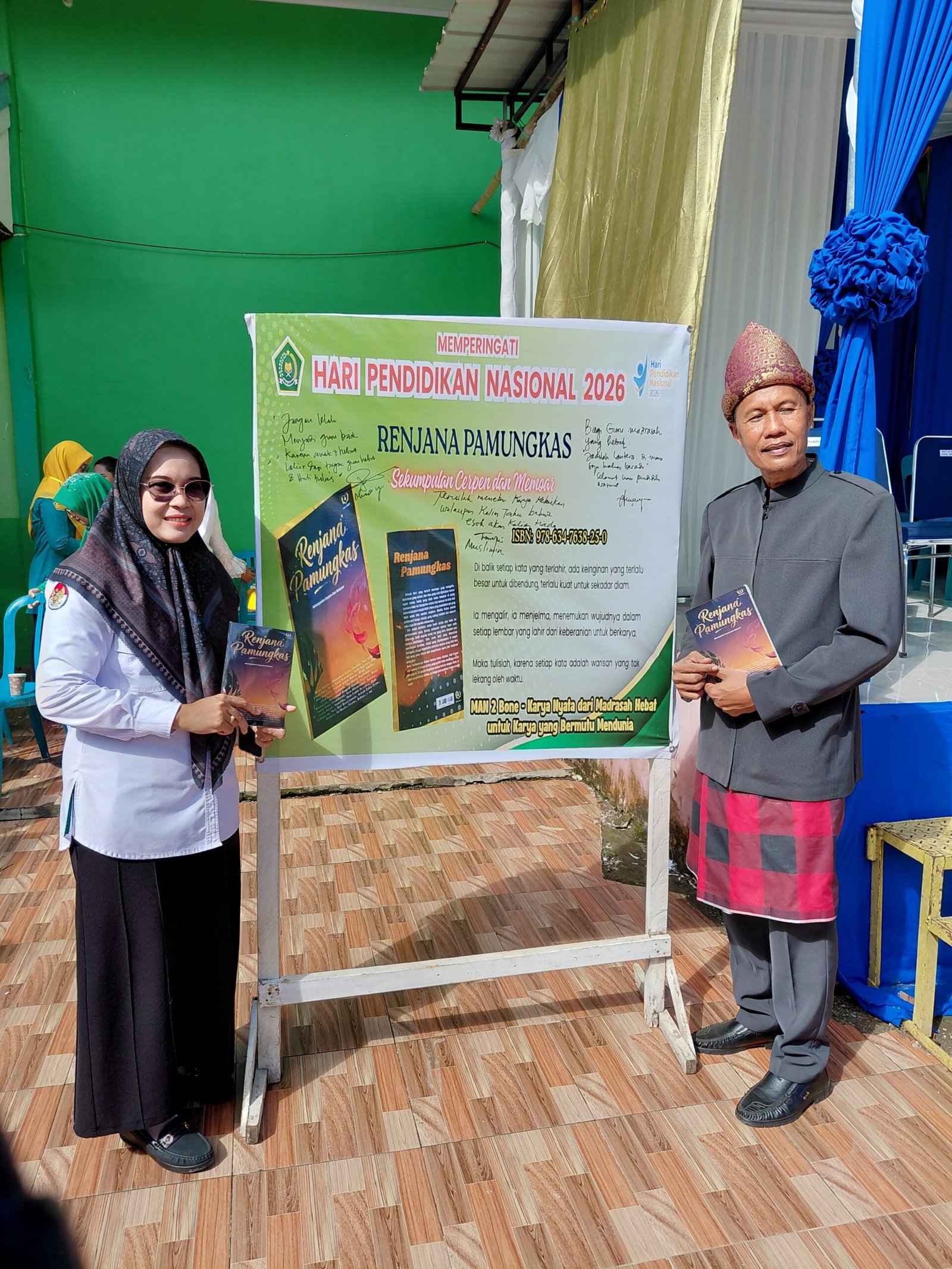Sosok Dibalik Peluncuran Buku “Renjana Pamungkas” Di Moment Hardiknas 2026 MAN 2 Bone