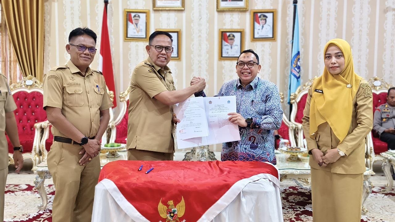 Kanwil DJP Sulselbartra dan Pemkab Bone Teken MoU Layanan Perpajakan di Mall Pelayanan Publik Bone*   *KPP Watampone Siap Perluas Layanan ke Kecamatan Kahu