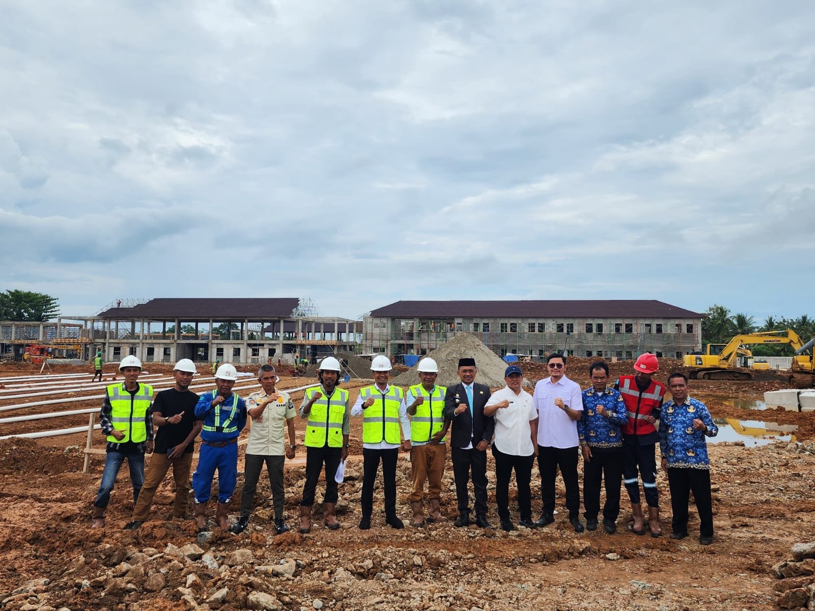 Pantau Proyek Sekolah Rakyat Rp230 Miliar, Bupati Bone Tegaskan Kualitas Harus Utama